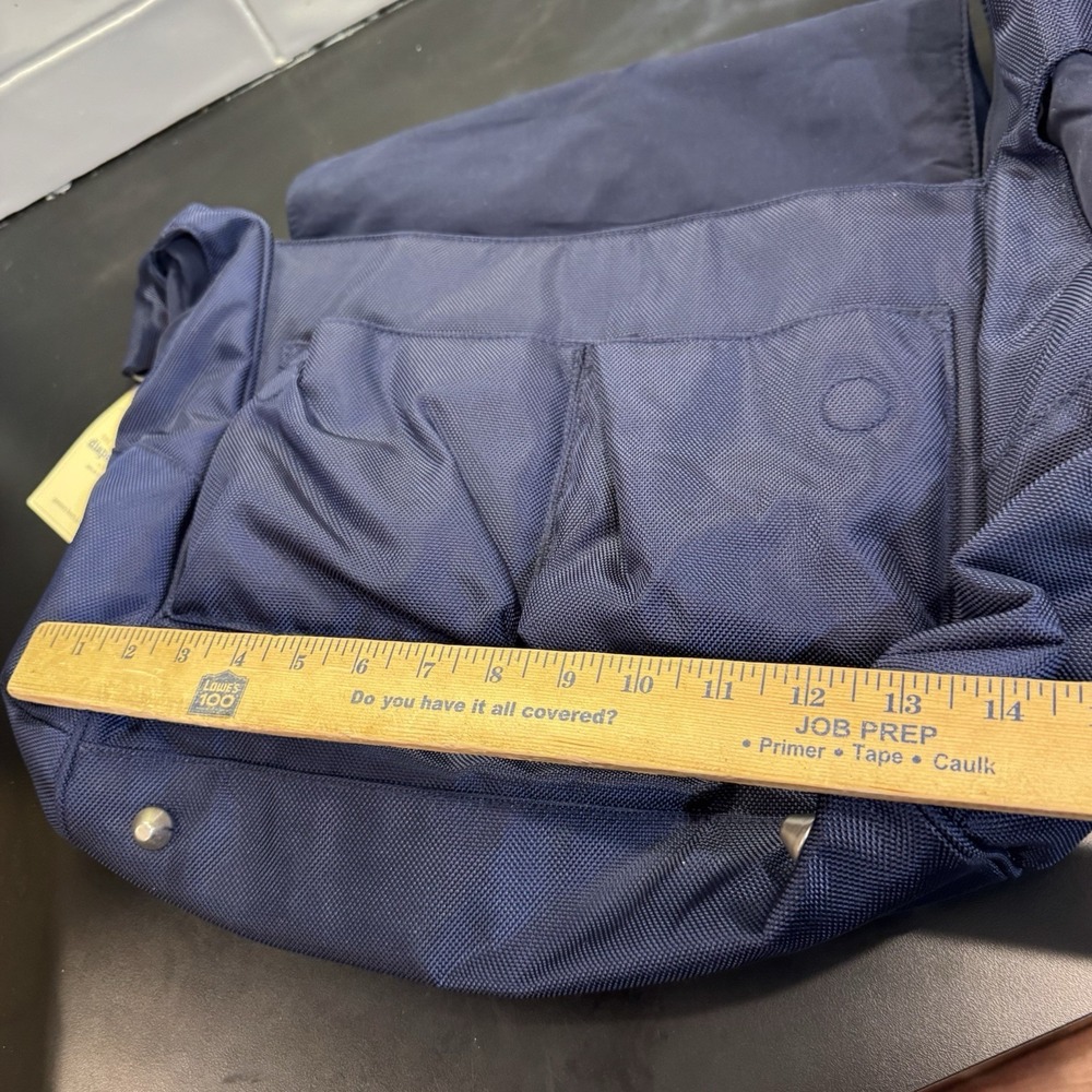Pottery Barn Kids Navy The Ultimate Diaper Bag 'PARKER'‎ New With Tags - Picture 9 of 13